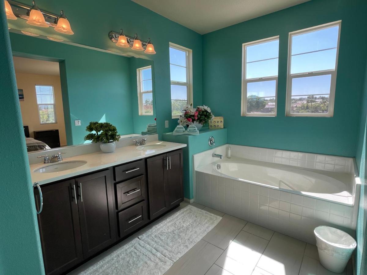 מורייטה Spacious And Modern Home Near Temecula Wineries מראה חיצוני תמונה
