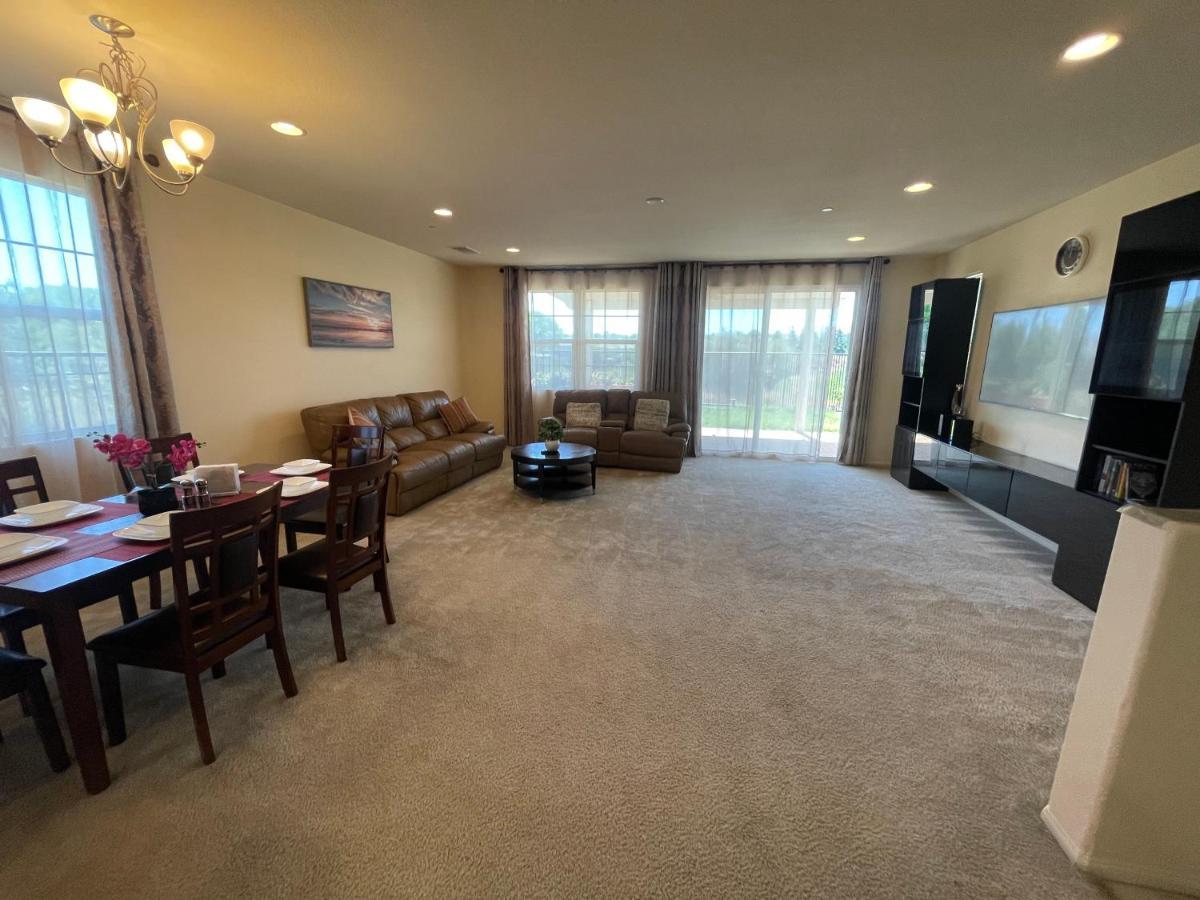 מורייטה Spacious And Modern Home Near Temecula Wineries מראה חיצוני תמונה